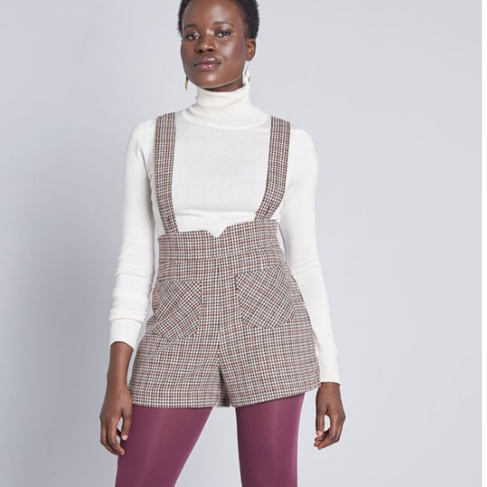 NWT Modcloth Plaid Suspender Pinafore Shorts - 6